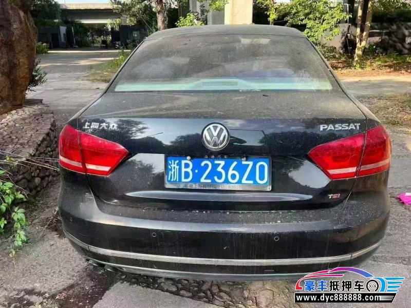 12年大众帕萨特轿车抵押车出售