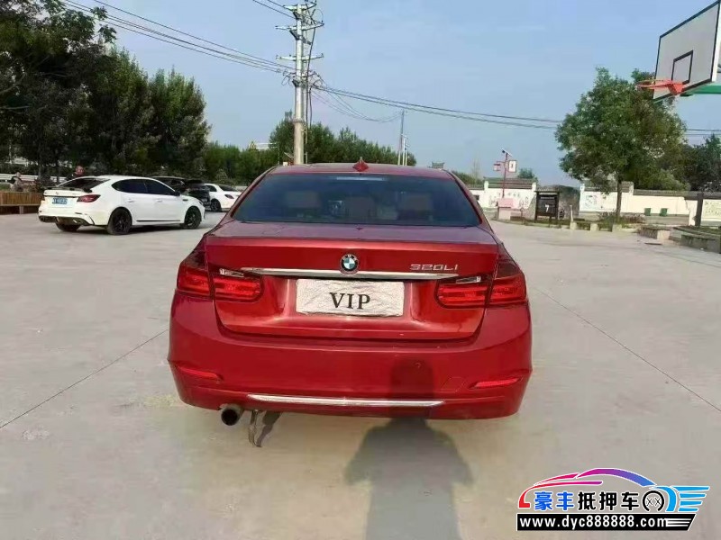 12年宝马3系轿车抵押车出售