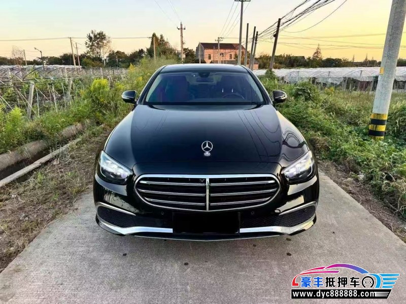 22年奔驰E轿车抵押车出售