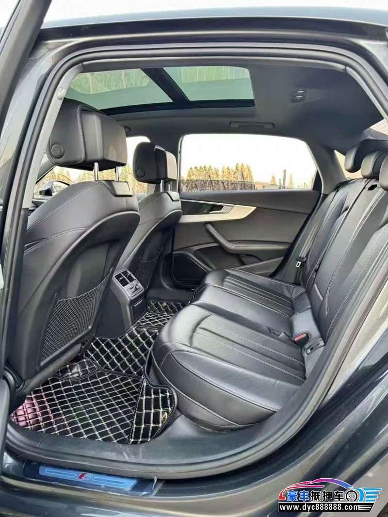 22年奥迪A4L轿车抵押车出售