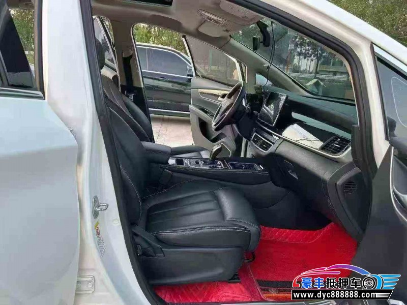 19年比亚迪宋轿车抵押车出售