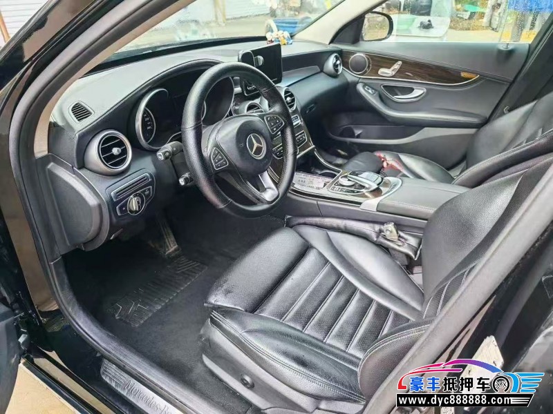 15年奔驰C轿车抵押车出售