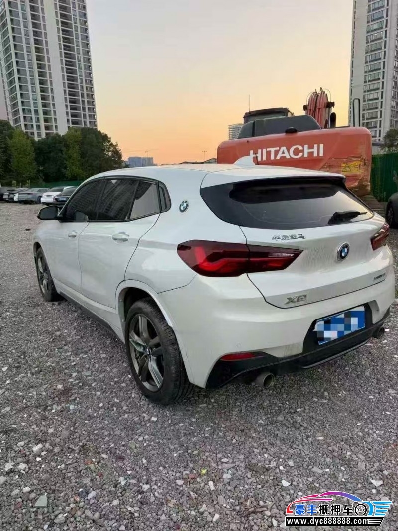 21年宝马X2轿车抵押车出售