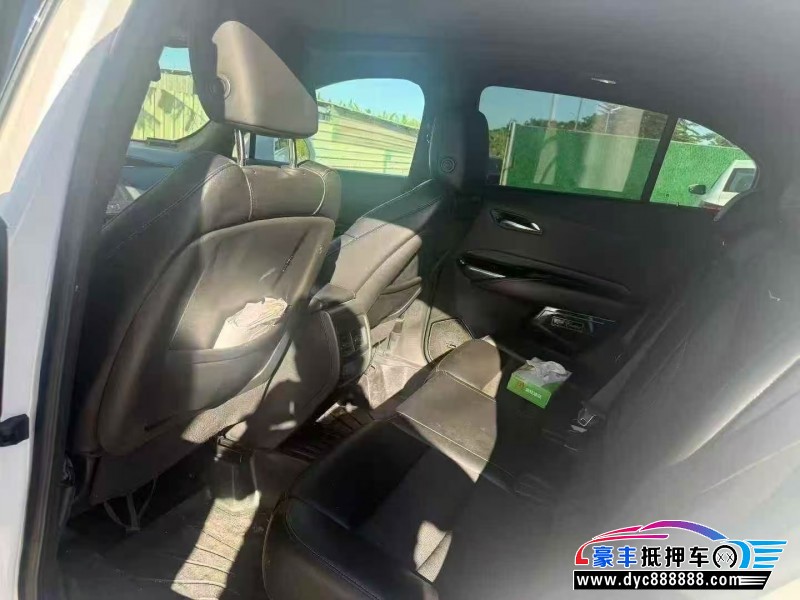 19年凯迪拉克XT4轿车抵押车出售