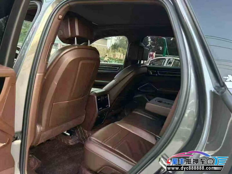 19年保时捷卡宴轿车抵押车出售