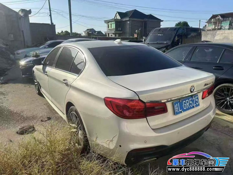 18年宝马5系轿车抵押车出售