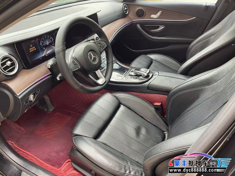 17年奔驰E轿车抵押车出售