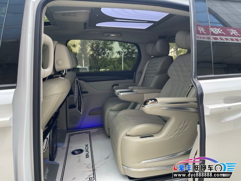 24年别克GL8轿车抵押车出售