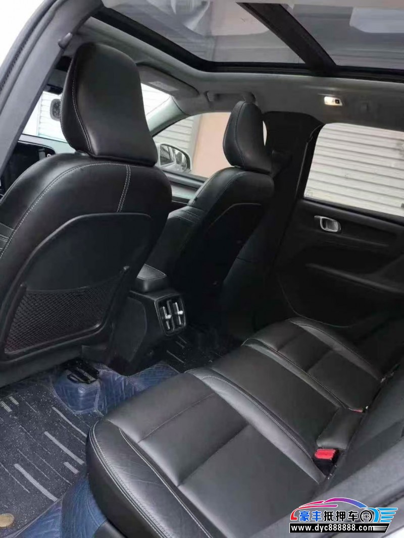 20年沃尔沃XC40轿车抵押车出售