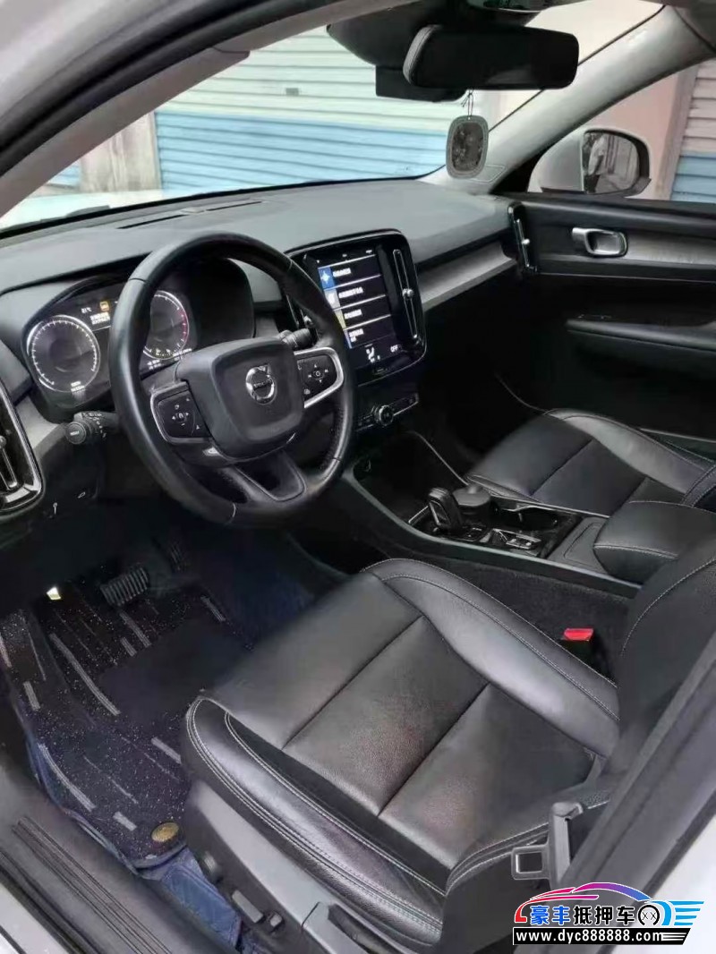 20年沃尔沃XC40轿车抵押车出售