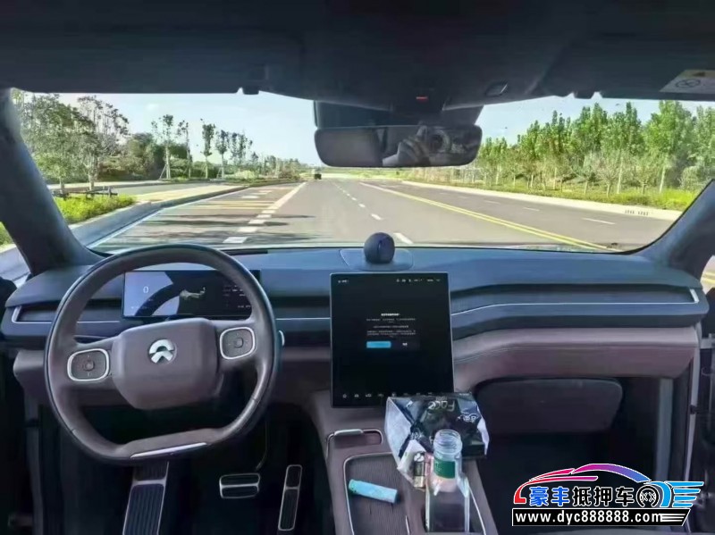 23年蔚来ES8轿车抵押车出售