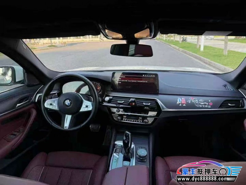 23年宝马5系轿车抵押车出售