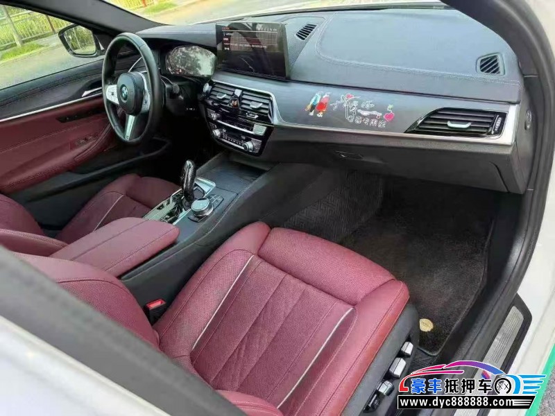 23年宝马5系轿车抵押车出售