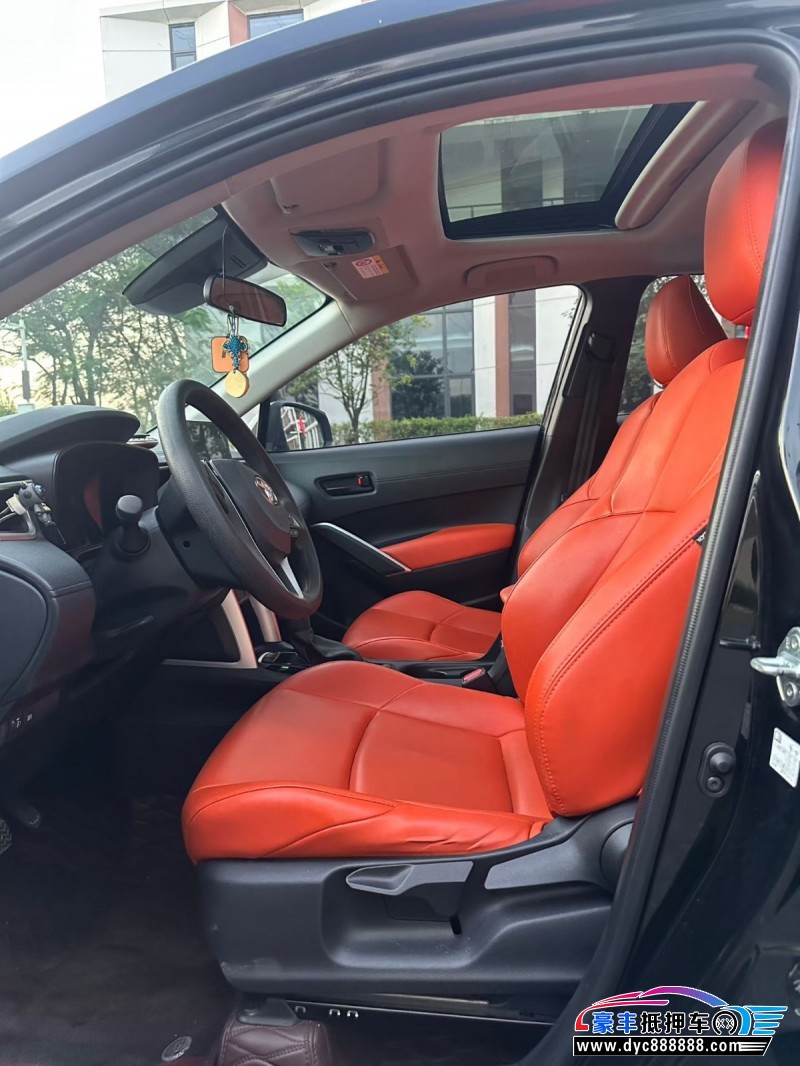 24年丰田锋兰达轿车抵押车出售