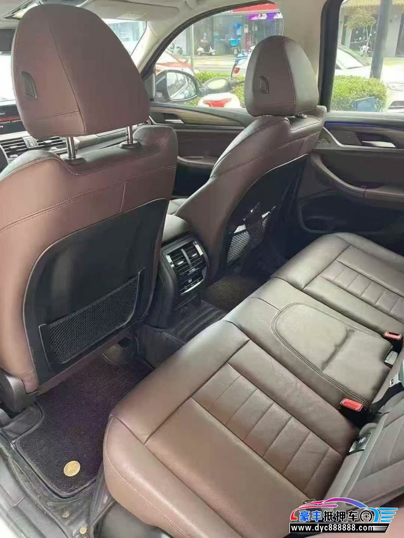 19年宝马X3轿车抵押车出售