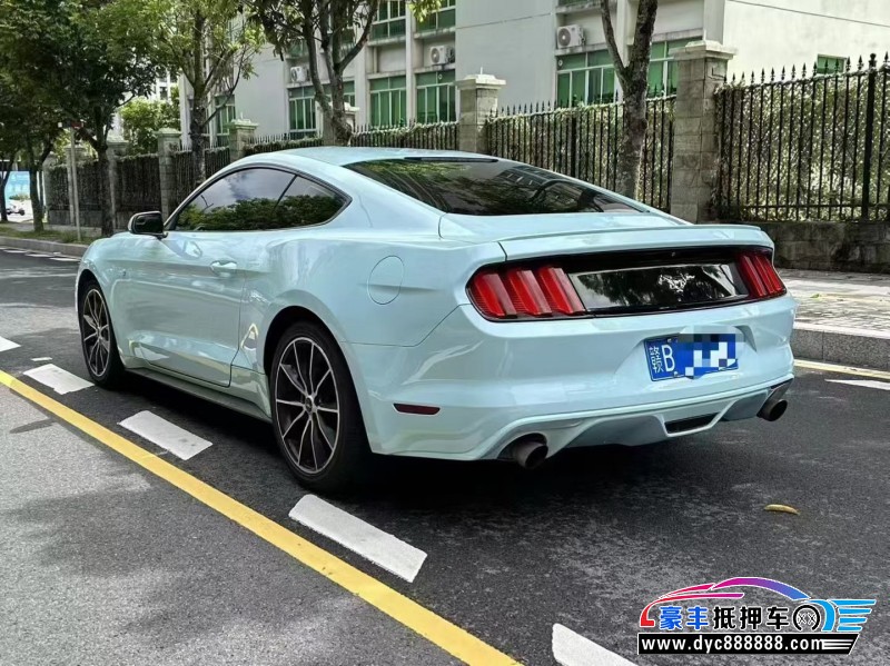 16年福特野马轿车抵押车出售