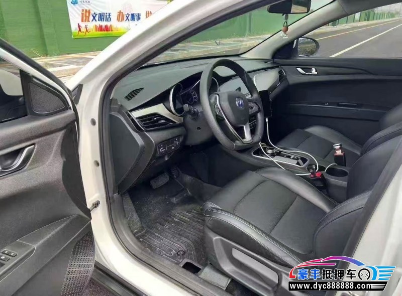 22年长安逸动轿车抵押车出售