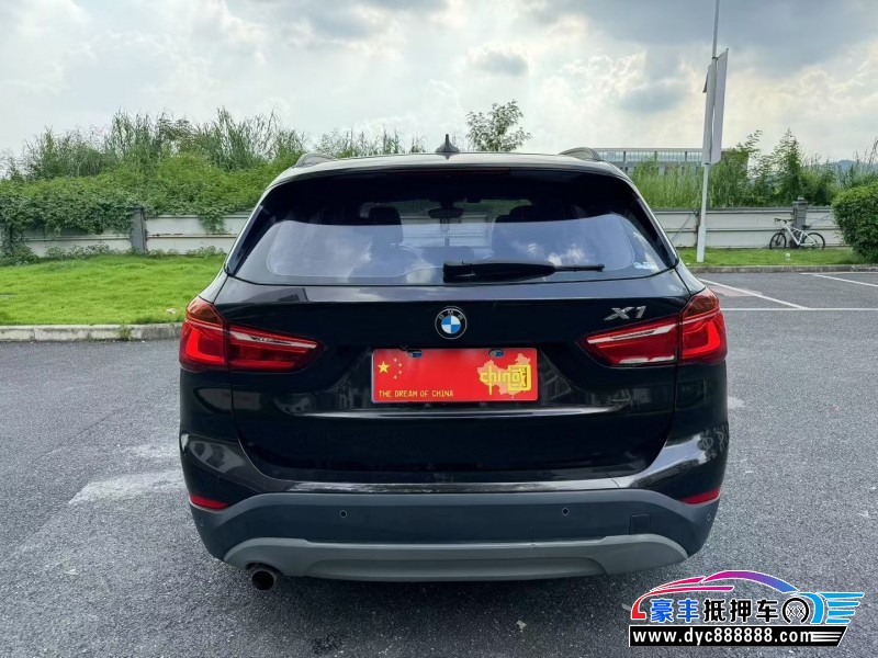 17年宝马X1轿车抵押车出售