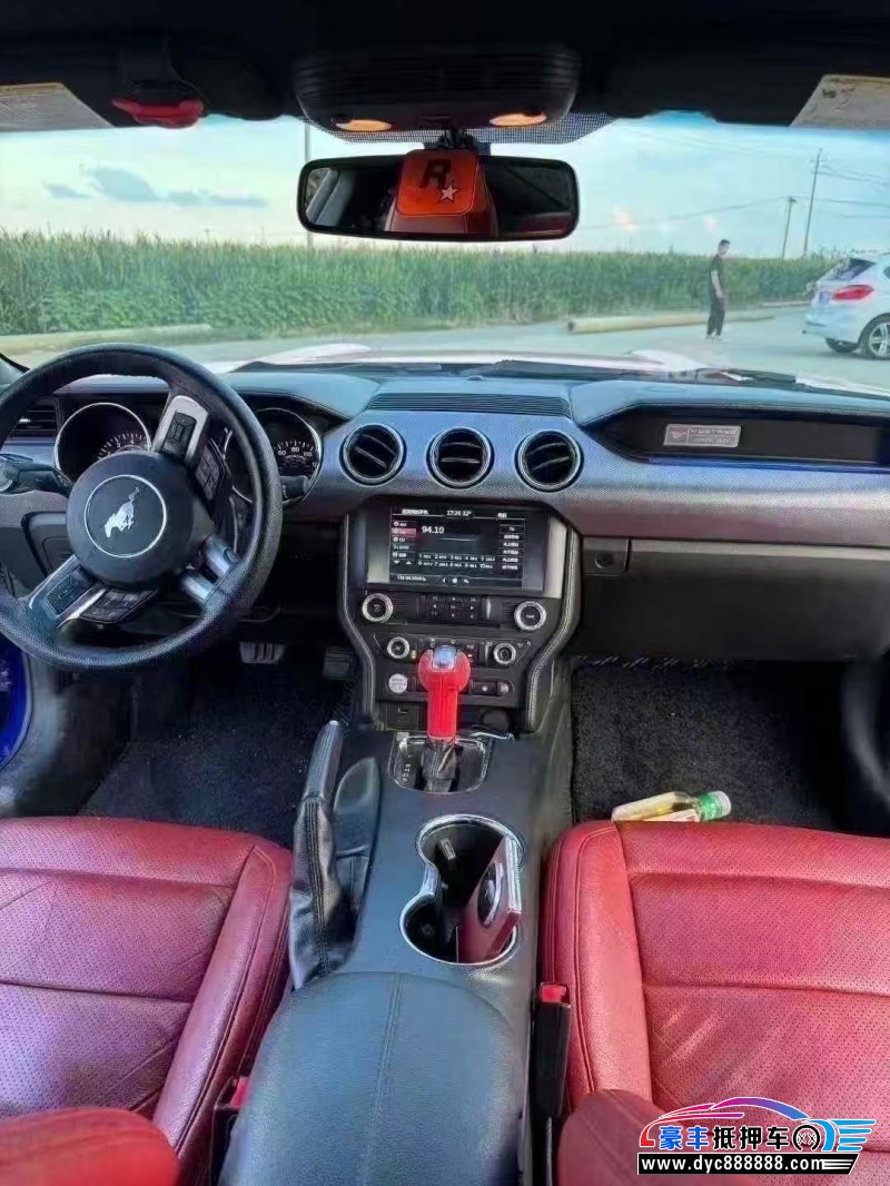 17年福特野马轿车抵押车出售