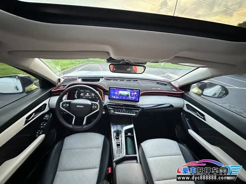 22年长城哈弗赤兔轿车抵押车出售