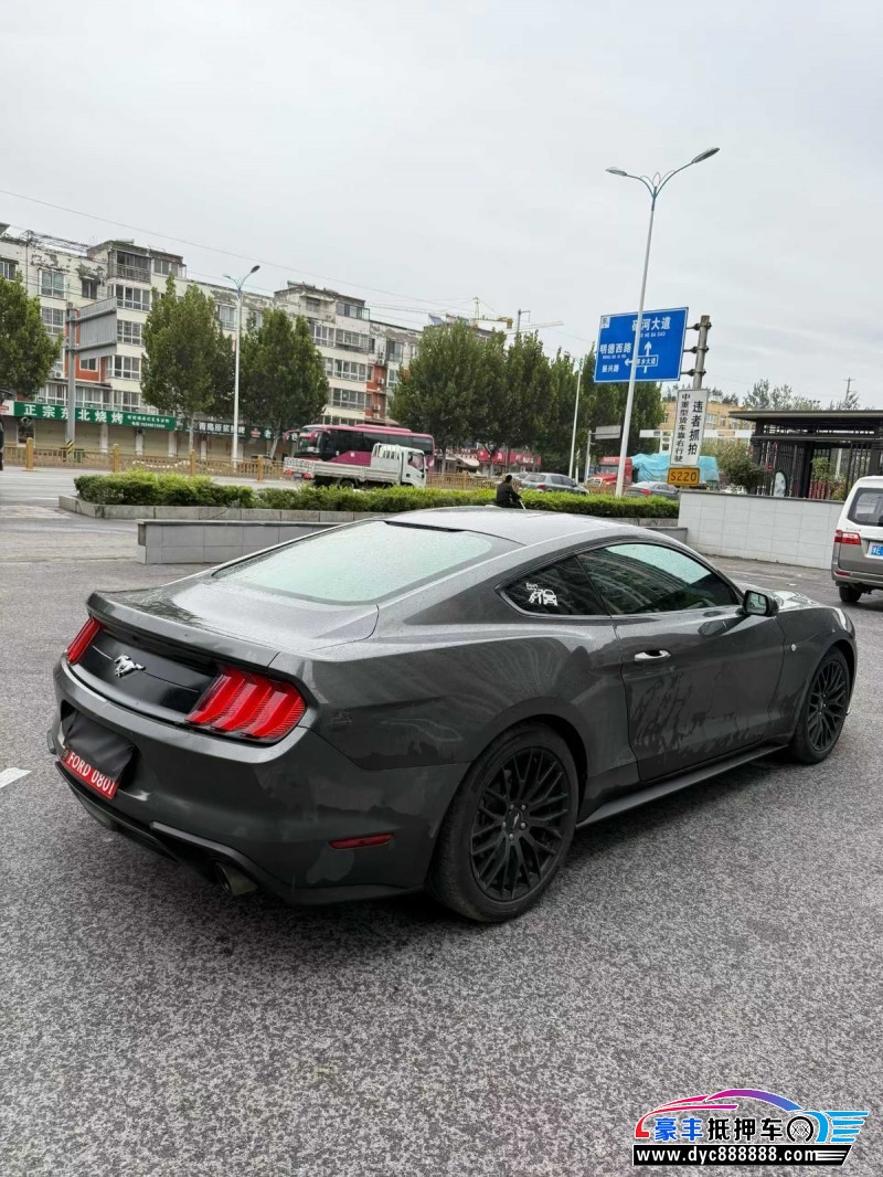 18年福特野马轿车抵押车出售