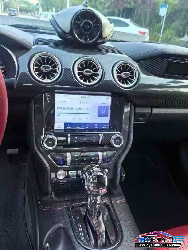 18年福特野马轿车抵押车出售