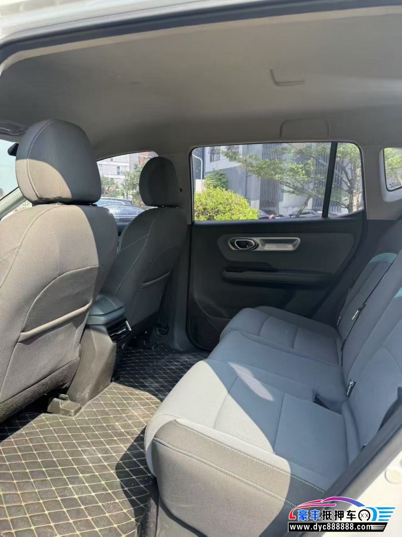 23年埃安Y70轿车抵押车出售