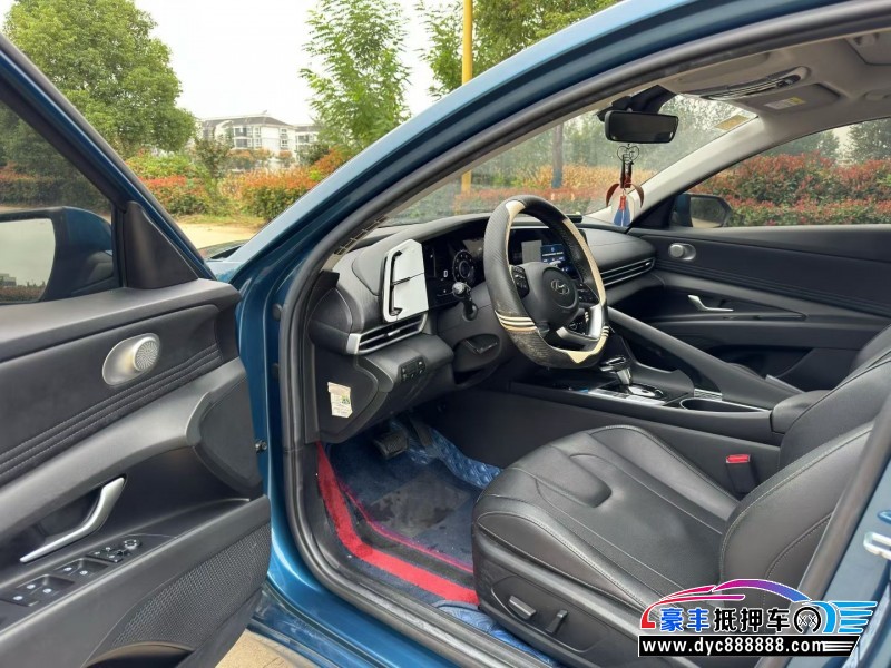 22年现代伊兰特轿车抵押车出售