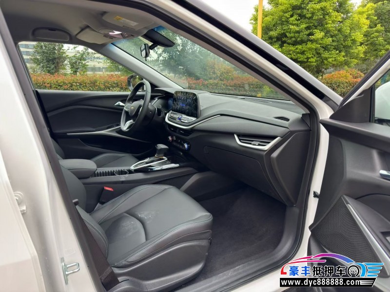 24年雪佛兰畅巡轿车抵押车出售