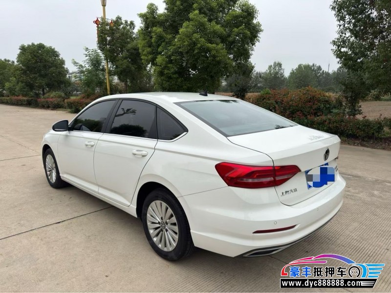 20年大众朗逸轿车抵押车出售