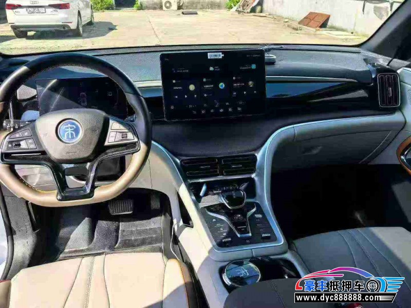 23年比亚迪宋轿车抵押车出售