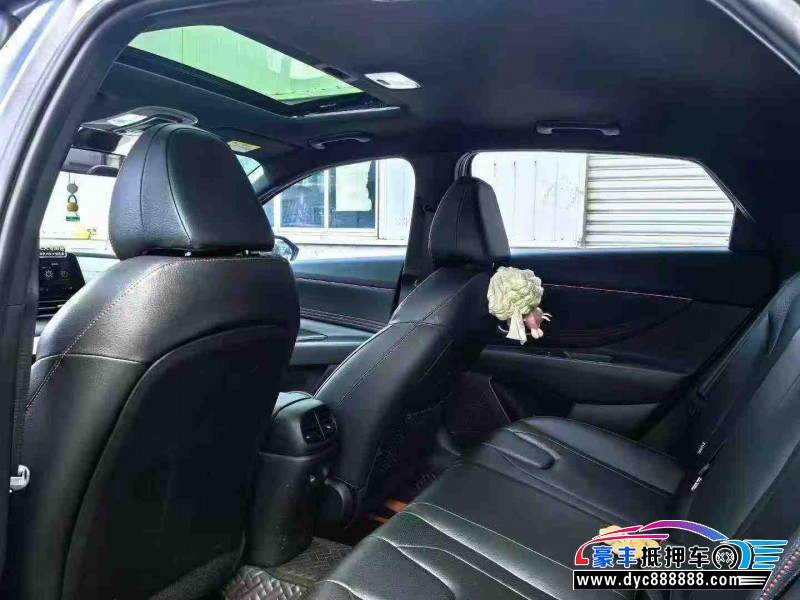 23年现代伊兰特轿车抵押车出售