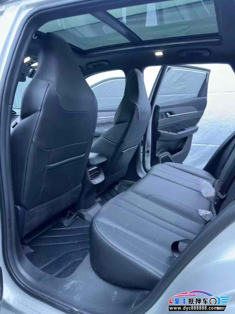 24年东风风神L7轿车抵押车出售