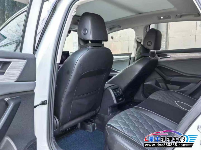 23年大众速腾轿车抵押车出售