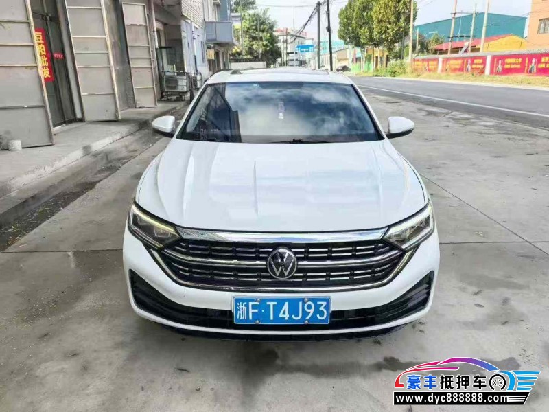 23年大众速腾轿车抵押车出售