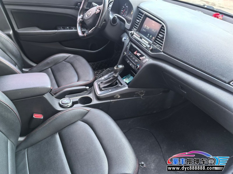 18年现代领动轿车抵押车出售