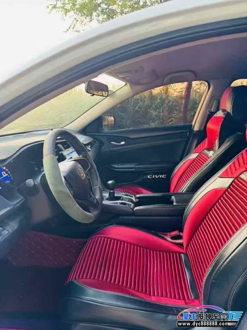 17年本田思域轿车抵押车出售