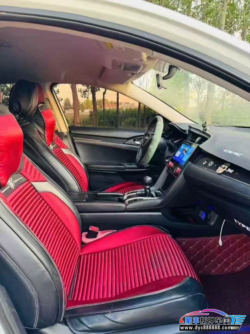 17年本田思域轿车抵押车出售