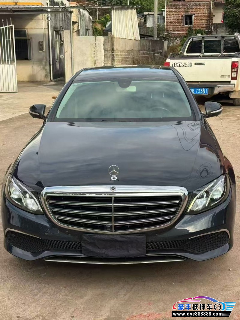 18年奔驰E轿车抵押车出售