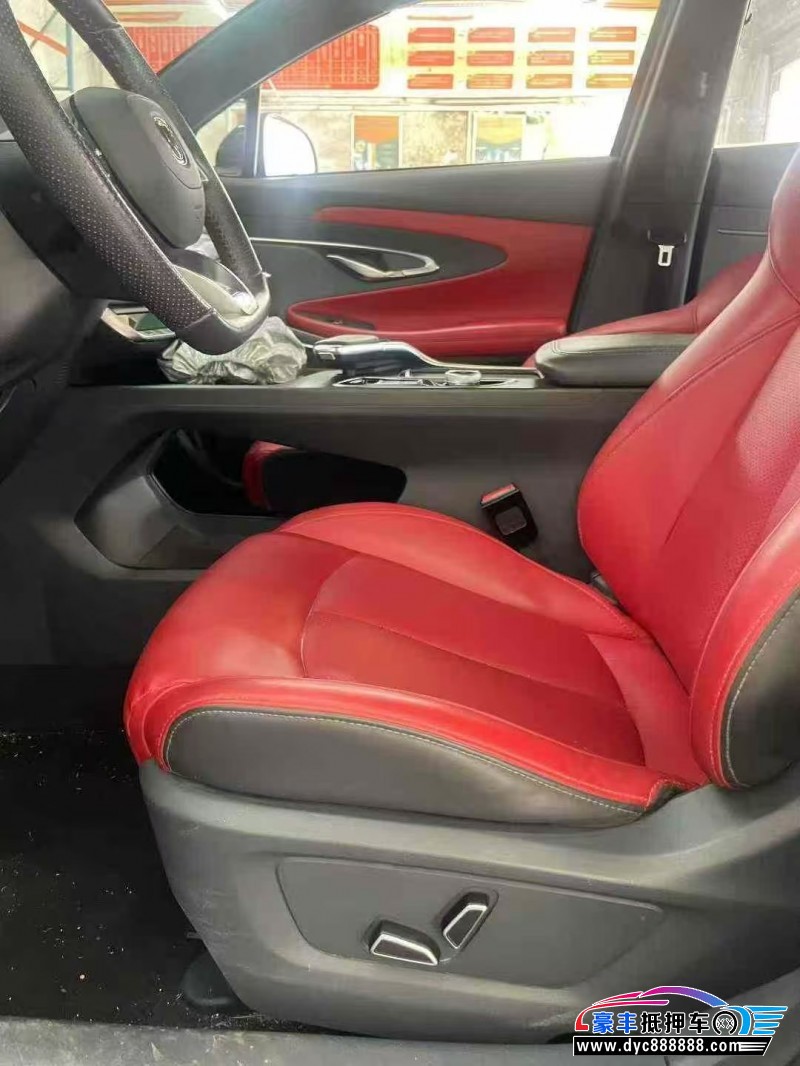 21年长安UN-T轿车抵押车出售