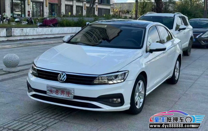 22年大众凌渡轿车抵押车出售