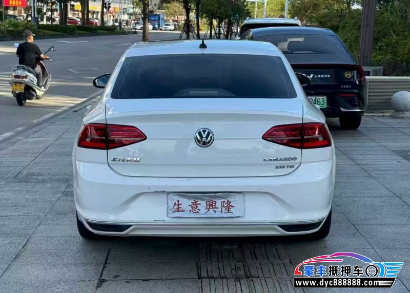 22年大众凌渡轿车抵押车出售