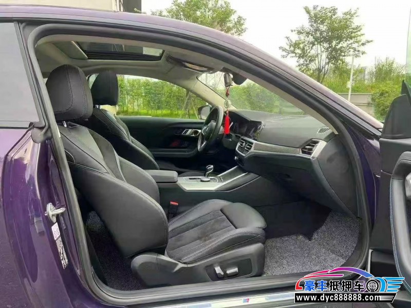 22年宝马2系轿车抵押车出售