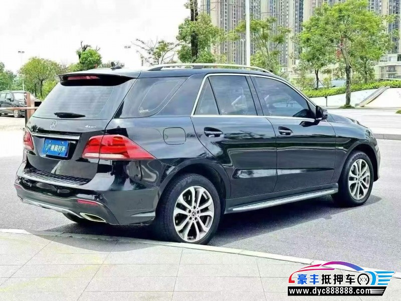 18年奔驰GLE轿车抵押车出售