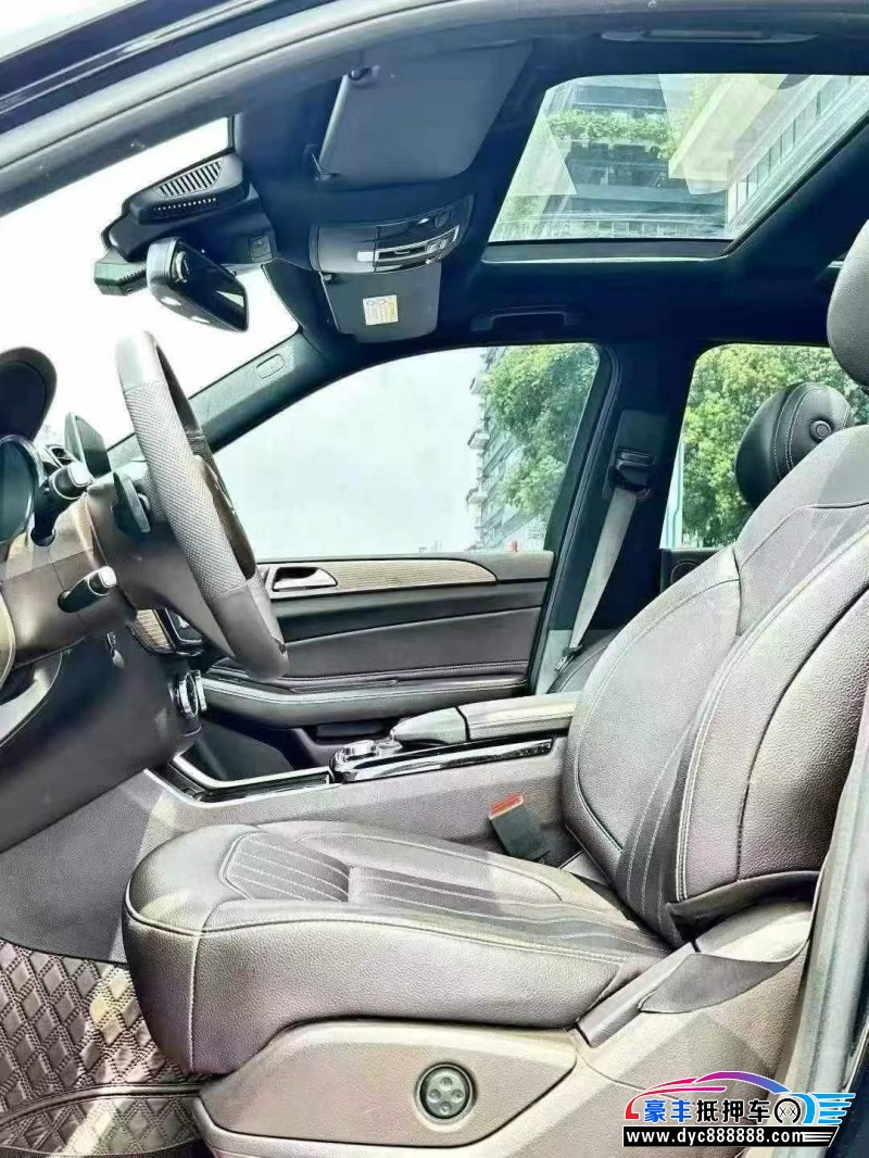 18年奔驰GLE轿车抵押车出售