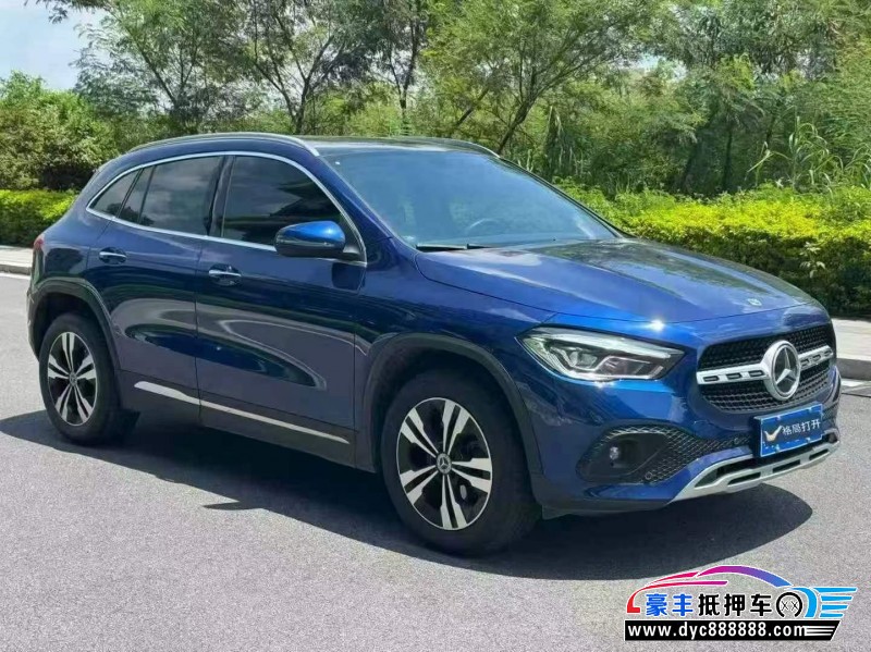 21年奔驰GLA轿车抵押车出售