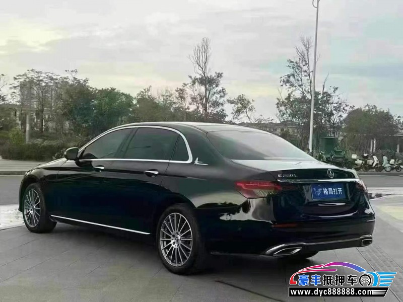 22年奔驰E轿车抵押车出售