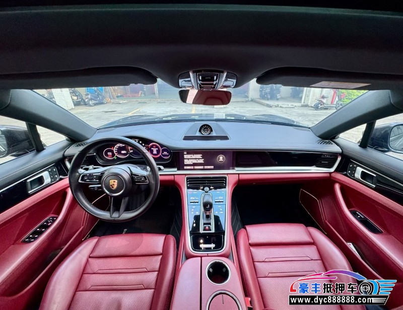 21年保时捷帕纳梅拉轿车抵押车出售
