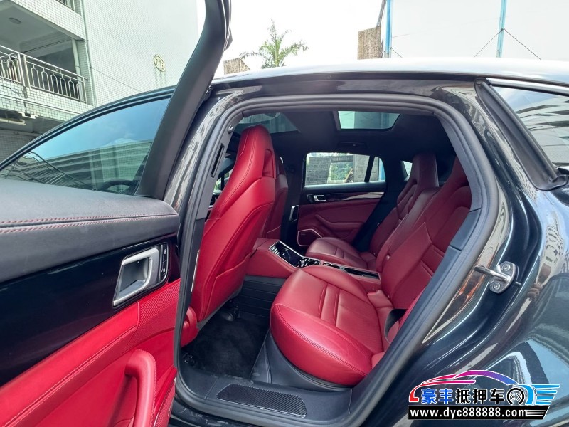 21年保时捷帕纳梅拉轿车抵押车出售