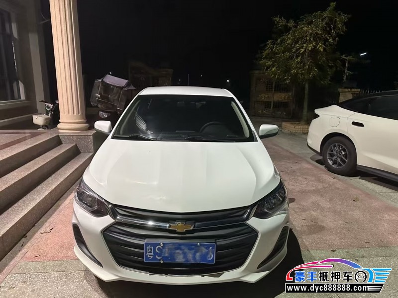 21年雪佛兰科沃兹轿车抵押车出售